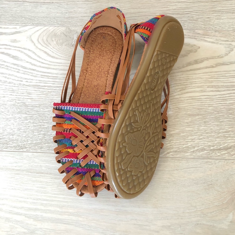 New Nicaraguan Woven Sandals Loafer Shoes - Picture 3 of 16